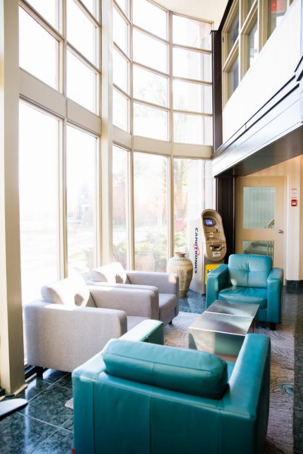 Admiral Inn Hamilton image 19