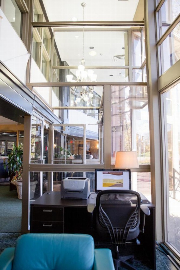 Admiral Inn Hamilton image 24